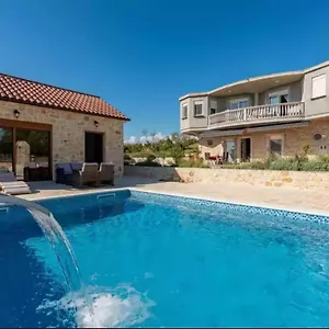 Villa Doci, Zadar